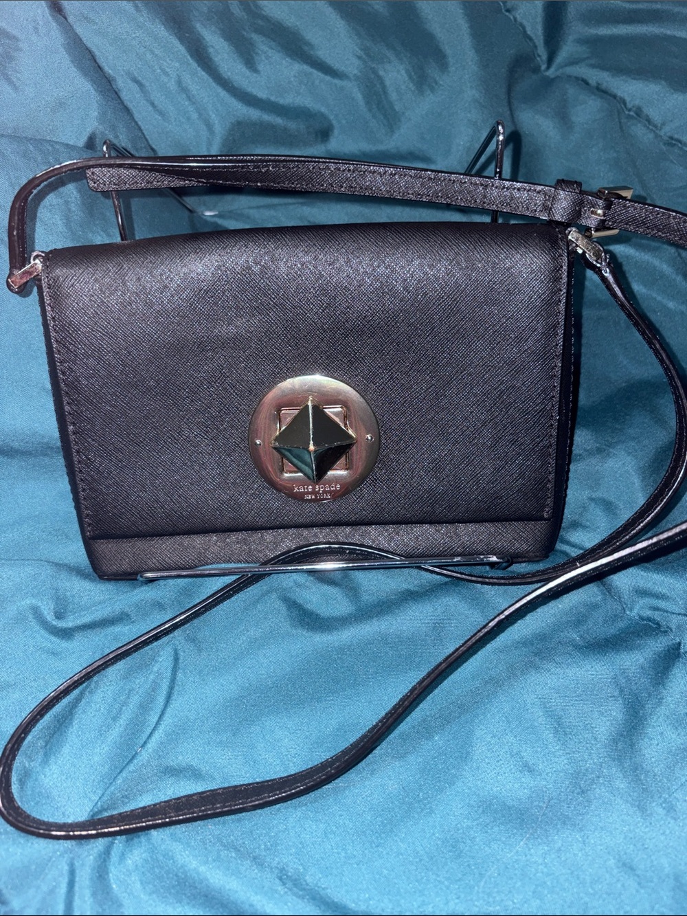 kate spade Black Saffiano Crossbody with Gold Turn-Lock free unbranded dusty